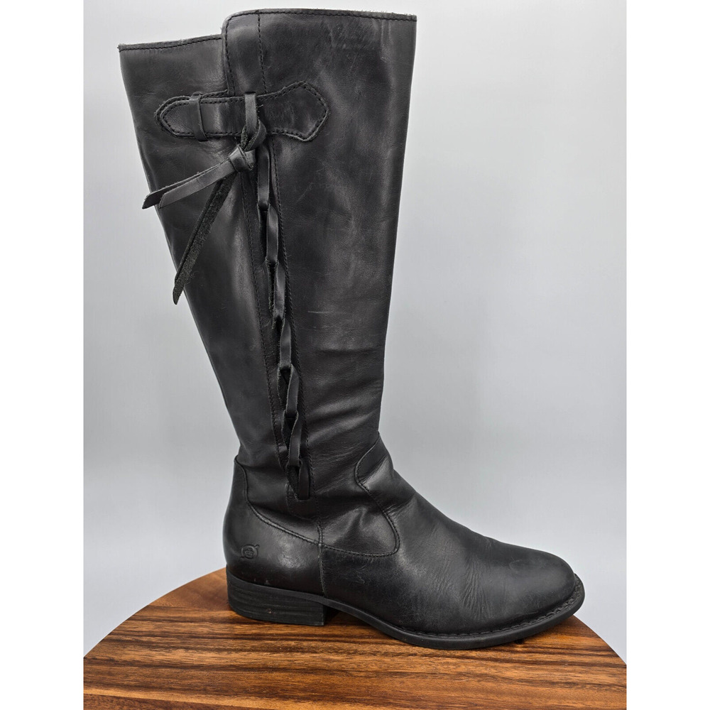Classic Black Knee-High Leather Heeled Boots with Side Lace Accent